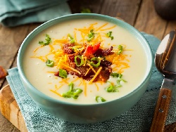 Бърза кремообразна купа от картофено пюре (картофена крем супа) със сметана и сирене чедър - снимка на рецептата Бърза кремообразна купа от картофено пюре (картофена крем супа) със сметана и сирене чедър - снимка на рецептата